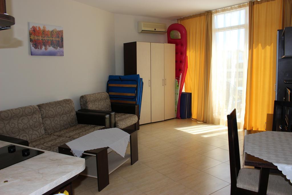 Psb Apartments In Midia Resort 阿赫洛伊 外观 照片