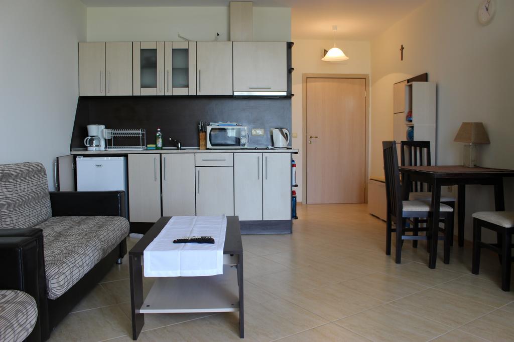 Psb Apartments In Midia Resort 阿赫洛伊 外观 照片
